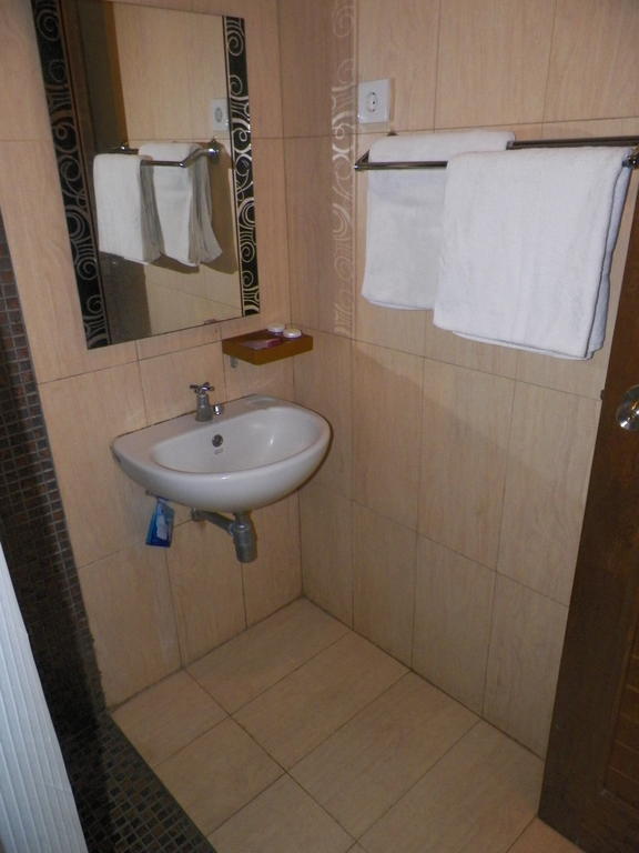 Ariandri Boutique Guesthouse Bandung Ruang foto